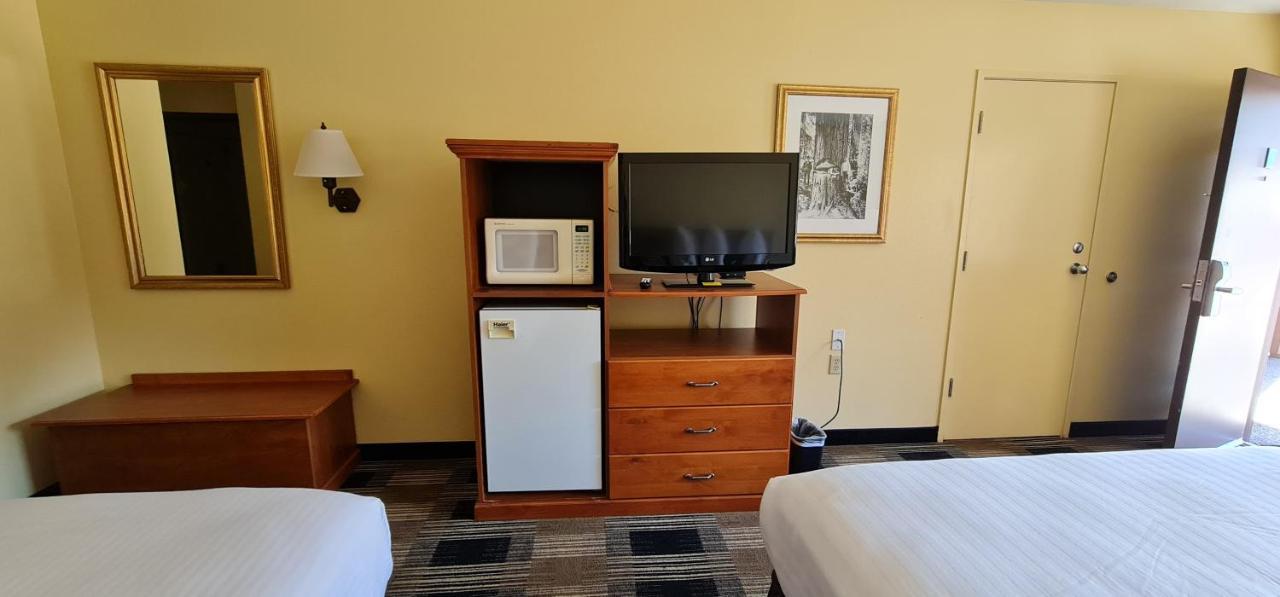 Oakridge Inn & Suites المظهر الخارجي الصورة