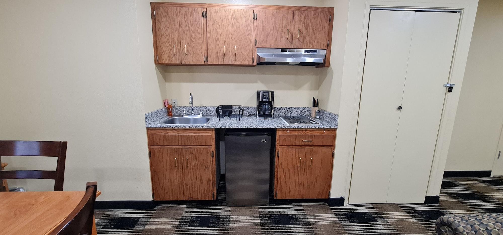 Oakridge Inn & Suites المظهر الخارجي الصورة