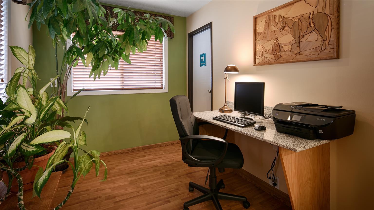 Oakridge Inn & Suites المظهر الخارجي الصورة